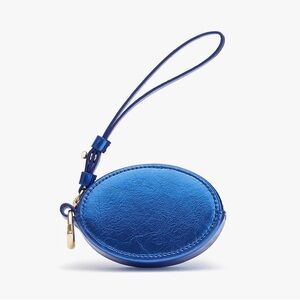 NEW Cuyana AirPods case / wristlet